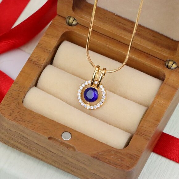 "Elegant Blue Center Stone Pendant with Sparkling Halo Frame Design, XPPT1708 - Picture 9 of 13